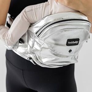 TushBaby Metallic Silver Vegan Leather Hip Carrier